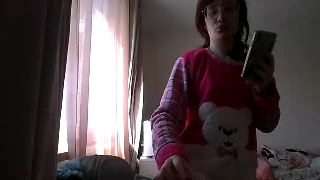 Snapshot of LuckySLove chatting on March 22, 2026, 12:07 pm LuckySLove online show from March 22, 2026, 12:07 pm