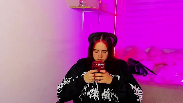 Snapshot of Emily_Lindey chatting on December 1, 2025, 3:07 am Emily Lindey online show from December 1, 2025, 3:07 am