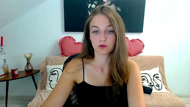 Snapshot of AnneWilsonn chatting on July 22, 2026, 4:36 am AnneWilsonn online show from July 22, 2026, 4:36 am