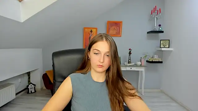 AnneWilsonn online show from November 4, 2025, 12:31 pm