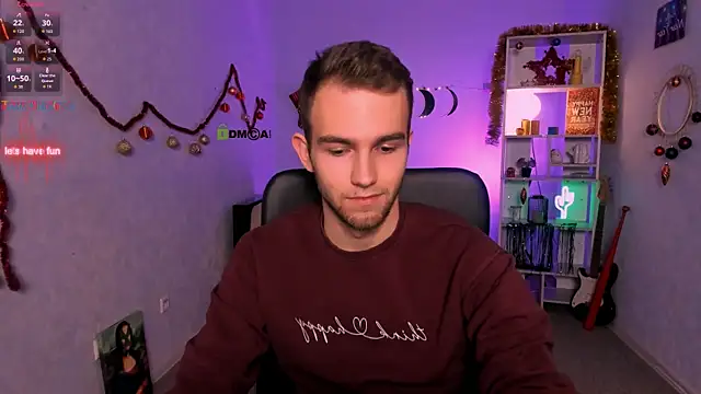 Snapshot of astren_villo chatting on January 7, 2026, 8:14 pm astren villo online show from January 7, 2026, 8:14 pm