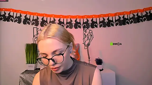 Snapshot of sendi_cais chatting on November 3, 2025, 5:56 am sendi cais online show from November 3, 2025, 5:56 am