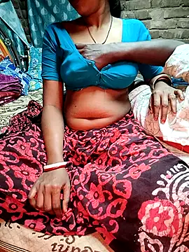 Snapshot of JYRR25 chatting on February 16, 2026, 1:21 pm JYRR25 online show from February 16, 2026, 1:21 pm