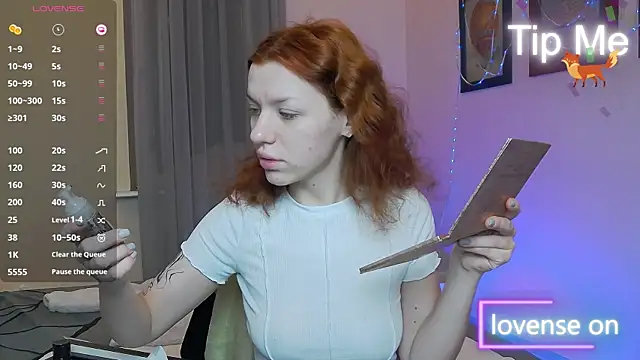 Snapshot of MeganNewCat chatting on January 16, 2026, 8:46 pm MeganNewCat online show from January 16, 2026, 8:46 pm