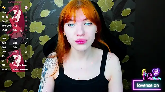 MeganNewCat online show from April 14, 2026, 10:59 pm