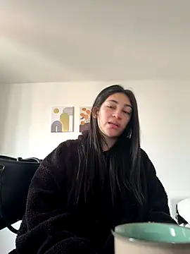 Snapshot of Cara-Hadley chatting on November 3, 2025, 1:15 pm Cara-Hadley online show from November 3, 2025, 1:15 pm