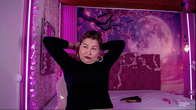  Pamelamilf online show from October 25, 2025, 12:17 pm