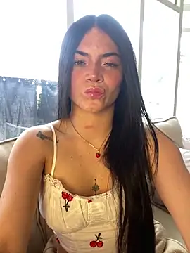 Snapshot of PamelaJonsom_ chatting on June 19, 2026, 5:08 pm PamelaJonsom online show from June 19, 2026, 5:08 pm