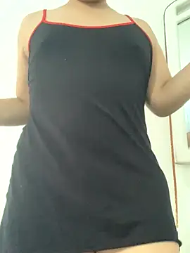 La-Gatiita-trans online show from November 12, 2025, 3:05 pm