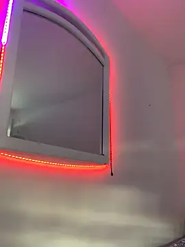 La-Gatiita-trans online show from April 16, 2026, 10:01 pm