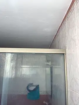 Snapshot of La-Gatiita-trans chatting on March 3, 2026, 5:20 pm La-Gatiita-trans online show from March 3, 2026, 5:20 pm