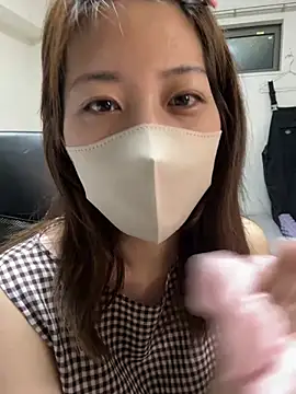 Snapshot of ichika_2_ chatting on July 14, 2026, 12:11 pm ichika 2 online show from July 14, 2026, 12:11 pm