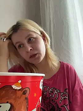 Snapshot of BonnyeBoom chatting on February 16, 2026, 10:36 am BonnyeBoom online show from February 16, 2026, 10:36 am