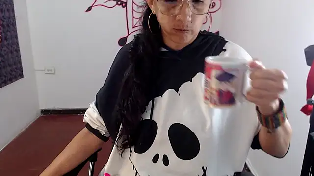 Lucyy Naugthy online show from March 27, 2026, 2:07 pm