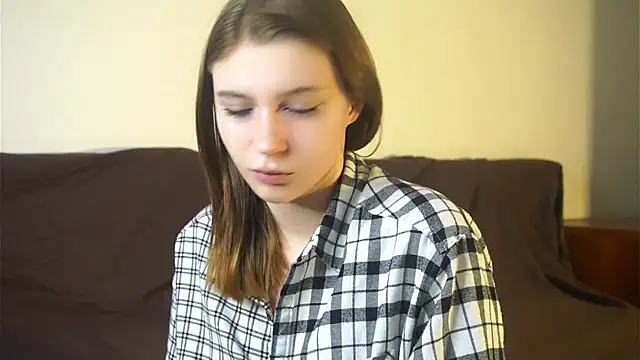 Snapshot of RoslynArcuo chatting on October 23, 2025, 8:51 pm RoslynArcuo online show from October 23, 2025, 8:51 pm