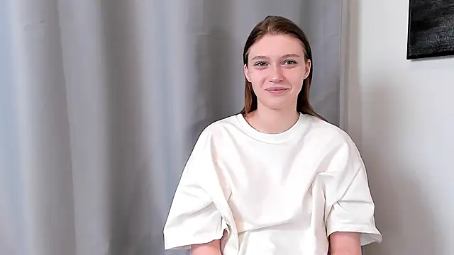 Snapshot of RoslynArcuo chatting on October 14, 2025, 5:24 pm RoslynArcuo online show from October 14, 2025, 5:24 pm