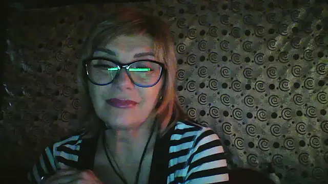 Snapshot of Lia_Ray chatting on November 9, 2025, 7:40 pm Lia Ray online show from November 9, 2025, 7:40 pm