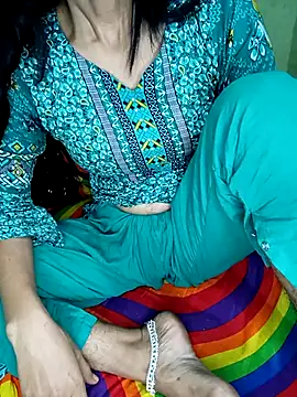 Snapshot of Night_Queen3 chatting on November 13, 2025, 3:27 pm Night Queen3 online show from November 13, 2025, 3:27 pm