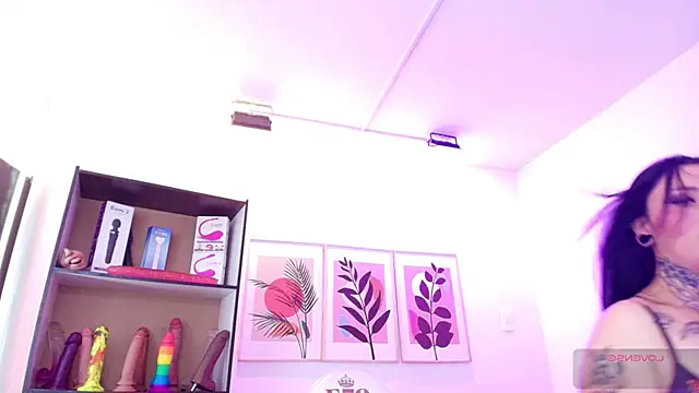 Snapshot of Elisce_cloudd chatting on January 17, 2026, 12:31 pm Elisce cloudd online show from January 17, 2026, 12:31 pm