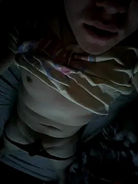 Snapshot of AlexRZ93 chatting on December 16, 2025, 5:22 am AlexRZ93 online show from December 16, 2025, 5:22 am