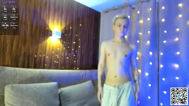 Snapshot of Logan_mett chatting on January 11, 2026, 6:48 pm Logan mett online show from January 11, 2026, 6:48 pm