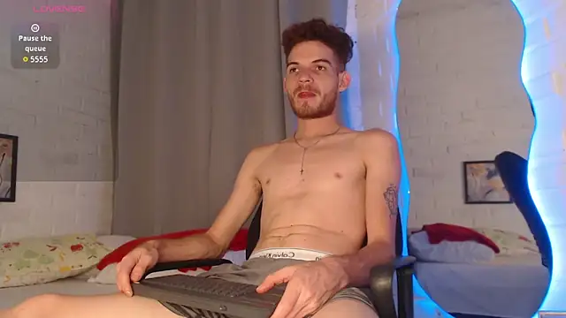 MATEO HUNTER online show from April 16, 2026, 10:27 am