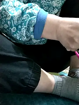 Snapshot of Amanda-_ena- chatting on November 4, 2025, 4:49 am Amanda- ena- online show from November 4, 2025, 4:49 am