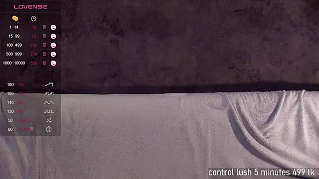 Snapshot of VickiRoom chatting on March 20, 2025, 9:24 pm VickiRoom online show from March 20, 2025, 9:24 pm