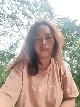 Nguyet2k4 online show from February 28, 2026, 11:26 pm