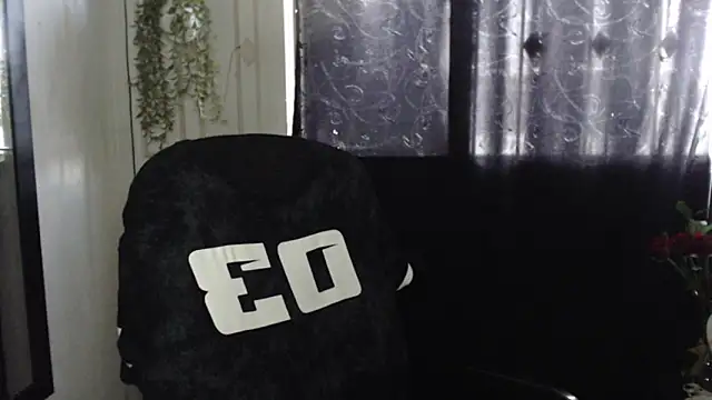 Snapshot of Lya_Hall_ chatting on February 17, 2026, 9:12 pm Lya Hall online show from February 17, 2026, 9:12 pm