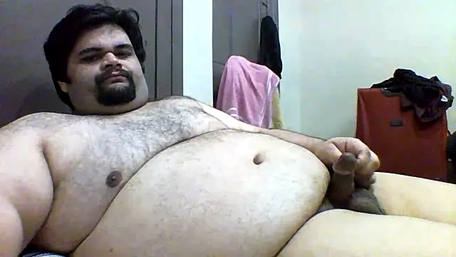 ShavenScope24 online show from April 18, 2026, 8:20 pm