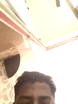 Vickyins480000 online show from November 25, 2025, 2:12 am