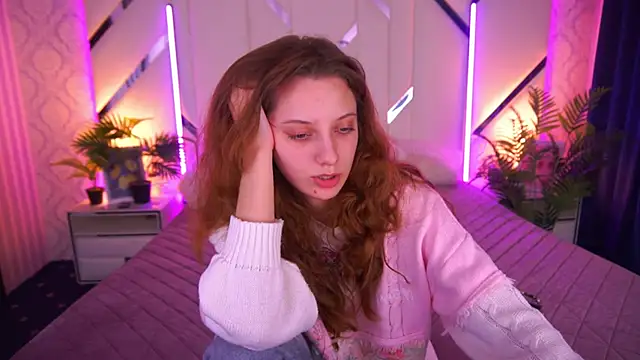 CuteeFoxy online show from November 27, 2025, 2:39 pm