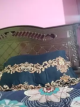 sexy-kiran6 online show from October 16, 2025, 12:19 am