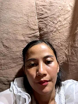 Miss-World00 online show from November 9, 2025, 11:14 am