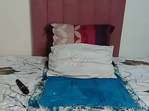 Bubbles156 online show from March 23, 2026, 7:14 pm