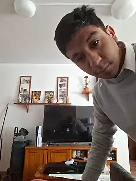 Snapshot of Faculeproso12 chatting on November 24, 2025, 12:49 pm Faculeproso12 online show from November 24, 2025, 12:49 pm