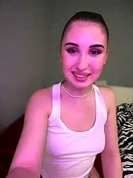 AuroraAmethyst online show from October 16, 2025, 4:48 pm