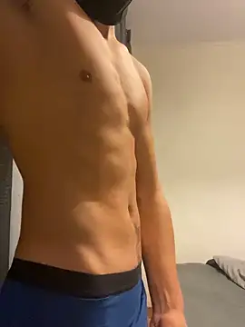 Snapshot of Rebeudeter_ chatting on November 4, 2025, 10:13 pm Rebeudeter online show from November 4, 2025, 10:13 pm