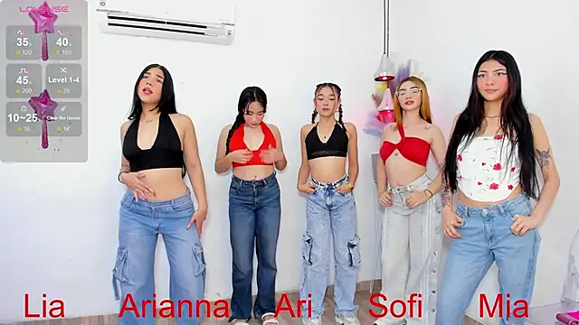 Snapshot of Glamorous_Giirlss chatting on February 20, 2026, 1:13 am Glamorous Giirlss online show from February 20, 2026, 1:13 am