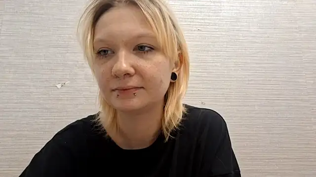 AstraVale online show from November 29, 2025, 8:03 am