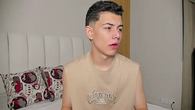 Snapshot of FireGuy_99 chatting on November 22, 2025, 1:10 pm FireGuy 99 online show from November 22, 2025, 1:10 pm