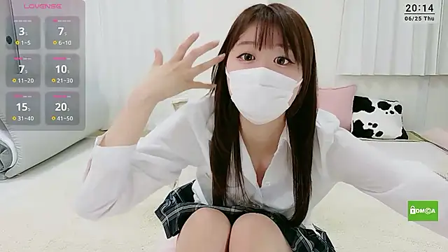 Snapshot of rei-chan chatting on June 25, 2026, 11:15 am rei-chan online show from June 25, 2026, 11:15 am
