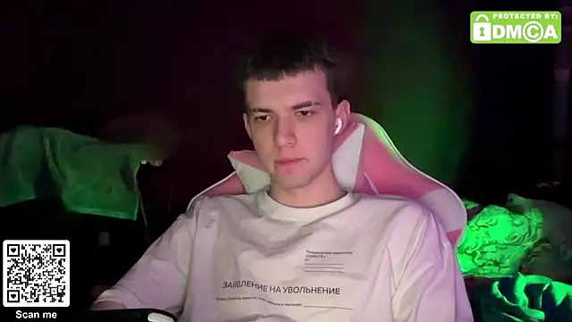 Snapshot of twinkbuldge chatting on November 20, 2025, 5:57 pm twinkbuldge online show from November 20, 2025, 5:57 pm