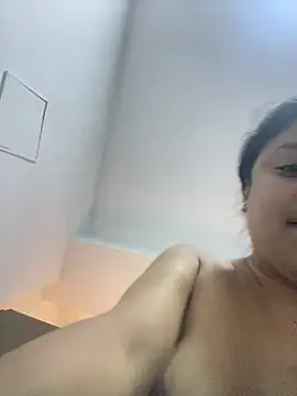 Techi0525 online show from April 3, 2026, 8:37 pm