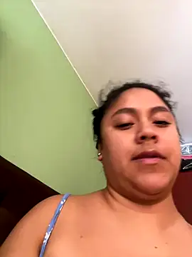 Snapshot of Techi0525 chatting on December 16, 2025, 5:17 pm Techi0525 online show from December 16, 2025, 5:17 pm