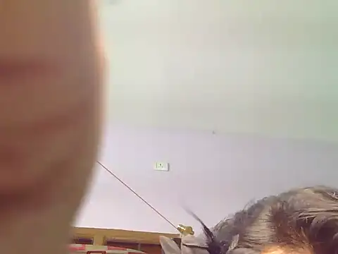 diyasaxena online show from November 8, 2025, 6:44 pm