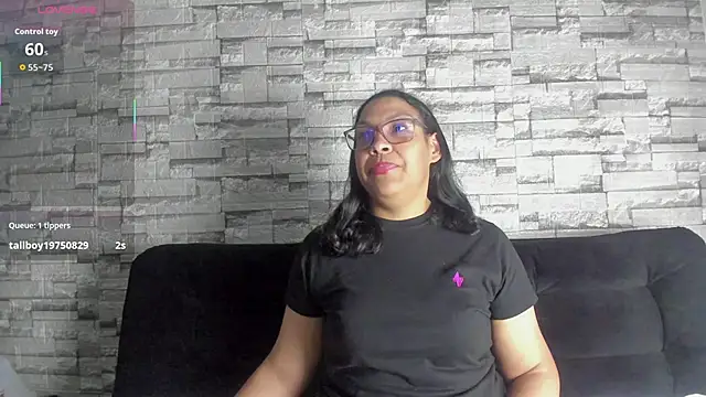 Snapshot of Zamariah chatting on October 29, 2025, 12:09 am Zamariah online show from October 29, 2025, 12:09 am