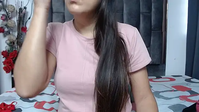 Salmma Milf online show from December 20, 2025, 11:35 am