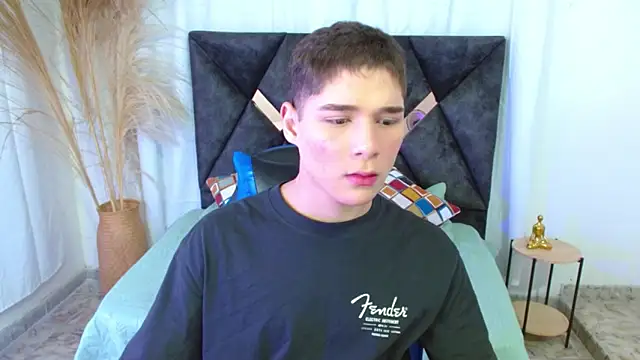 Snapshot of Mattass18 chatting on January 6, 2026, 1:26 pm Mattass18 online show from January 6, 2026, 1:26 pm